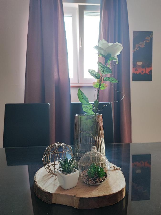 Priska Apartment Kastela Luaran gambar
